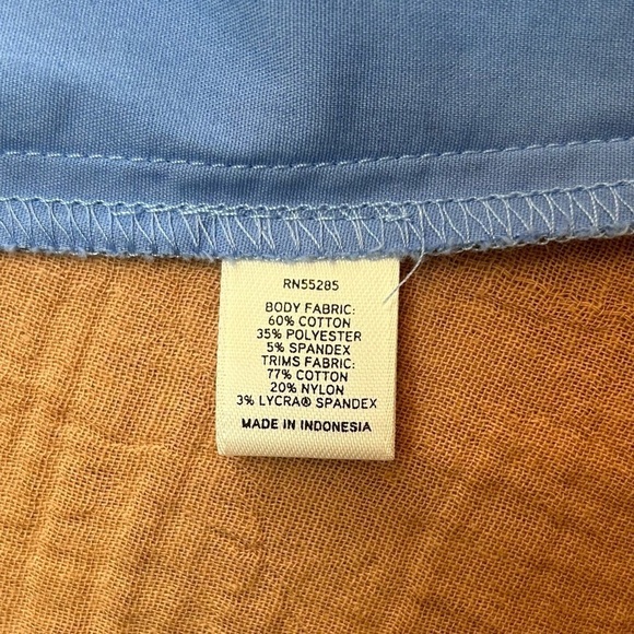 Express Design Studio Button Down Blue Long Sleeve Blouse, size M - Picture 8 of 9